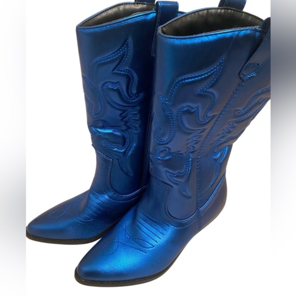 Bright Blue metallic women's cowgirl boots pointed toe‎ 7.5 like new